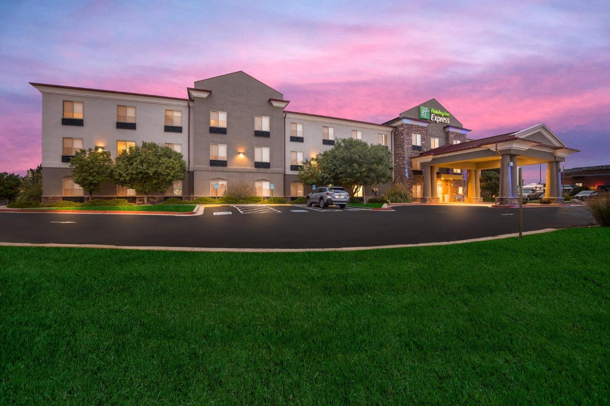 Holiday Inn Express Hotel & Suites Limon I-70/Exit 359 By Ihg Esterno foto